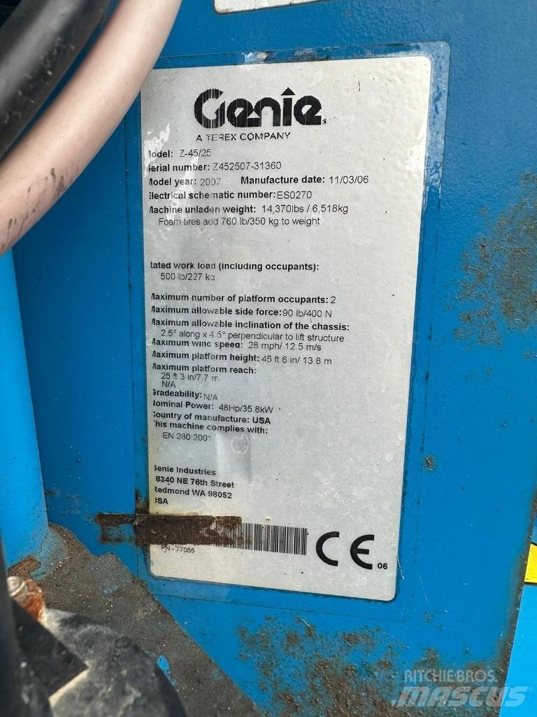 Genie Z 45/22 Nacele cu brat articulat