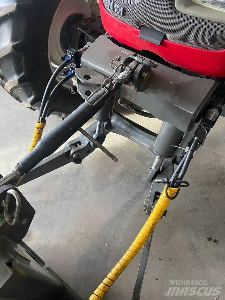 Valtra N 101 Tractoare