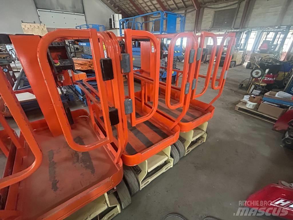 JLG 1230 ES Ascensoare verticale catarg