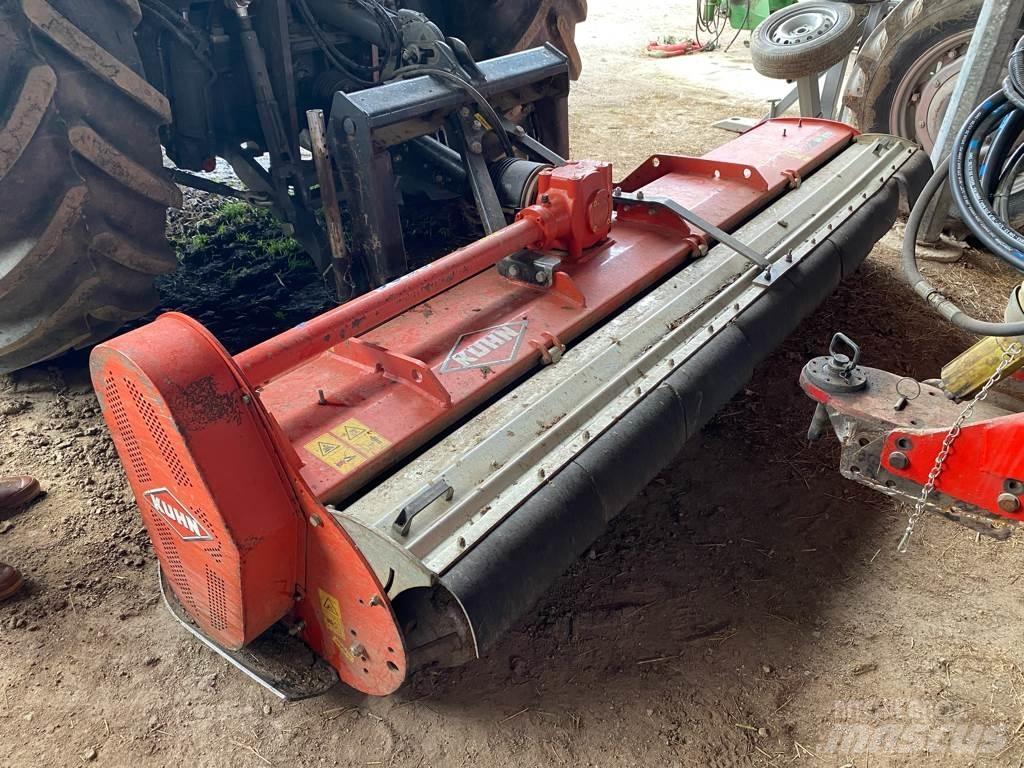 Kuhn BP 305 Concasoare