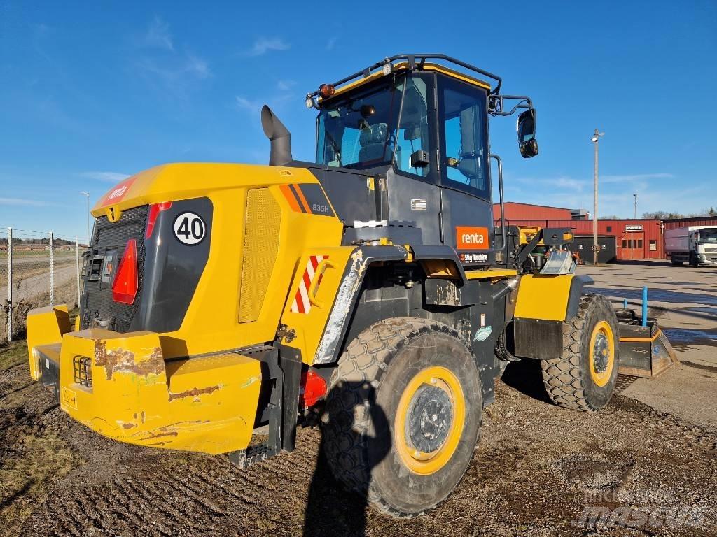 LiuGong 835H Incarcator pe pneuri