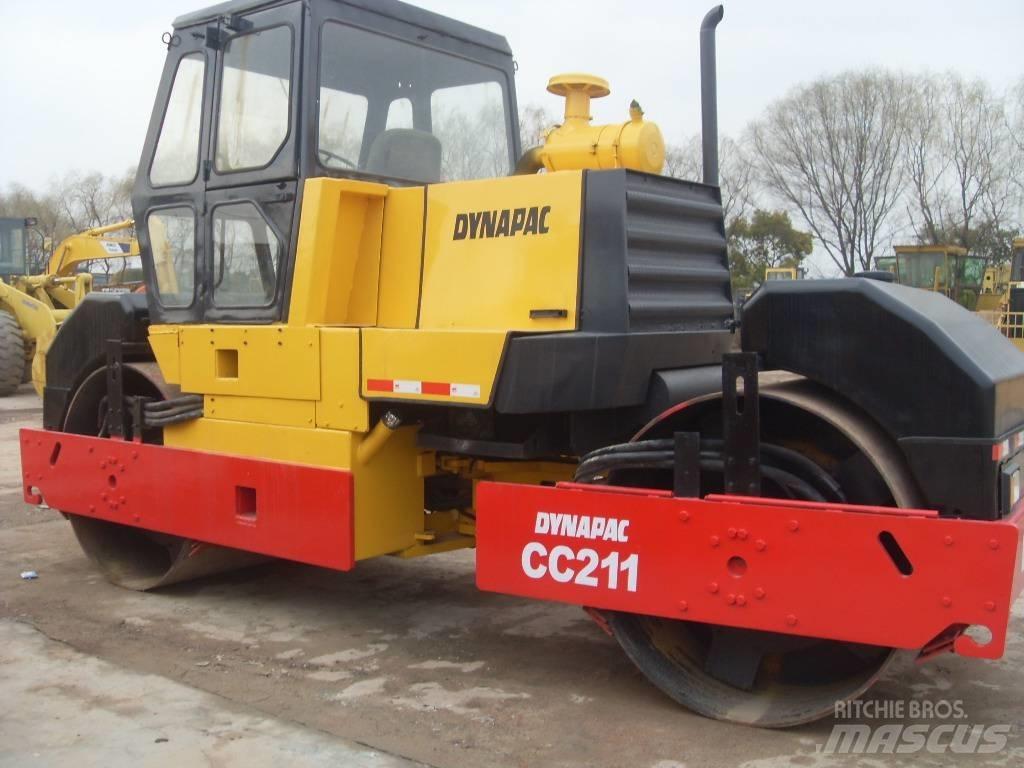 Dynapac CC 211 Cilindri compactori dubli