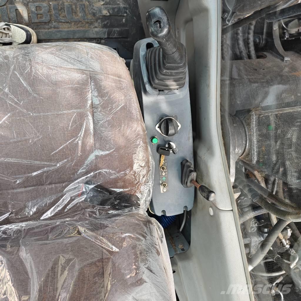 Hyundai R 150 W Excavatoare cu roti