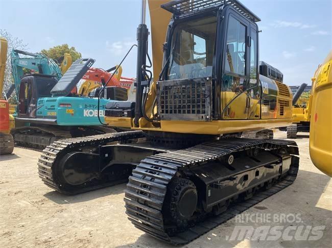 CAT 330 D Excavatoare pe șenile
