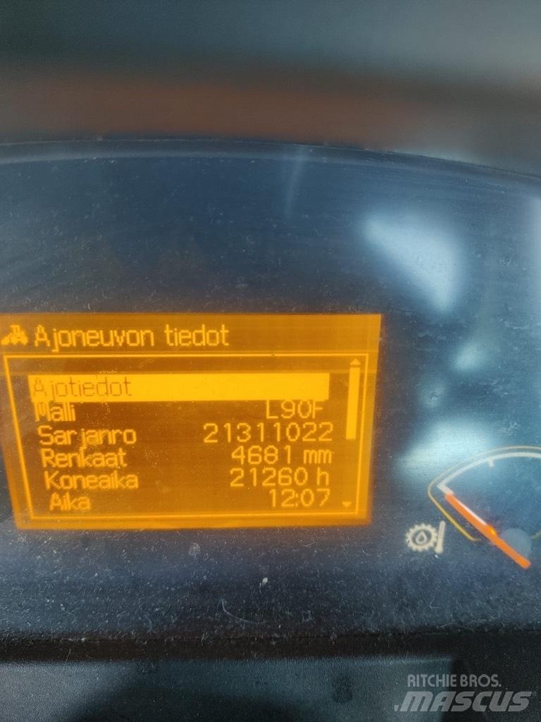 Volvo L 90 F Incarcator pe pneuri