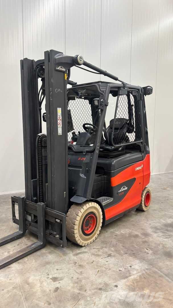 Linde E25/600H Stivuitor electric