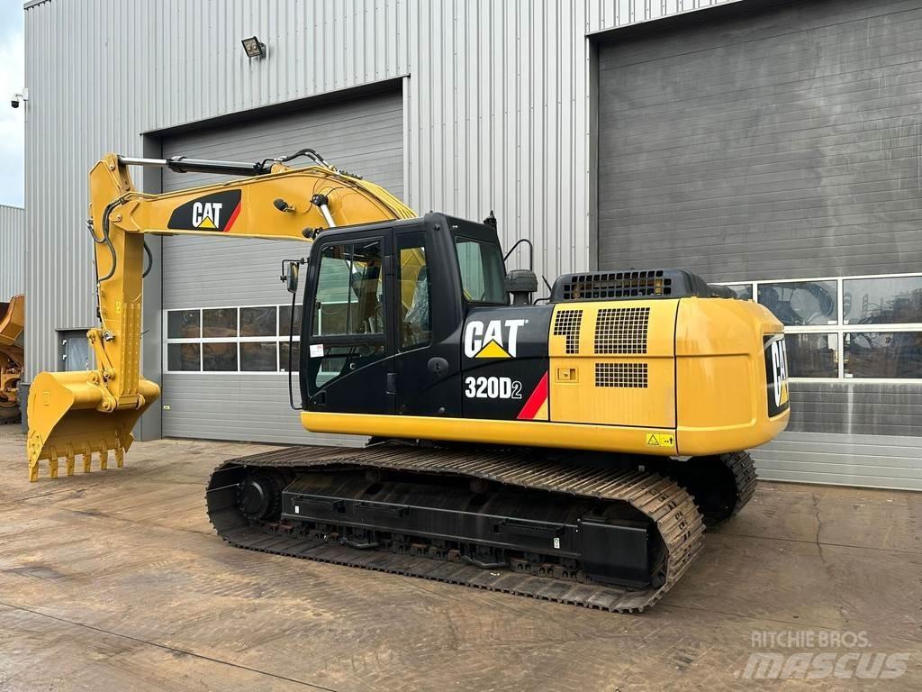 CAT 320D2 Excavatoare pe șenile
