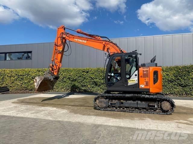 Hitachi 135US-6 Excavatoare pe șenile

