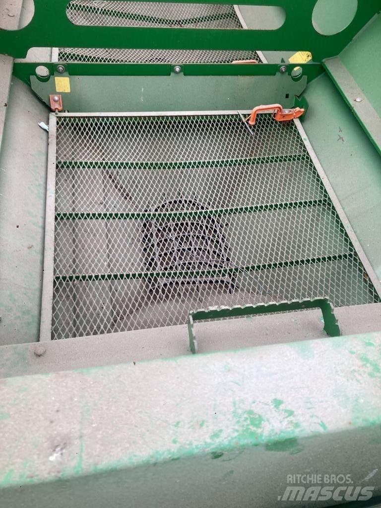 Amazone ZA-M 3000 Împrastierea mineralelor