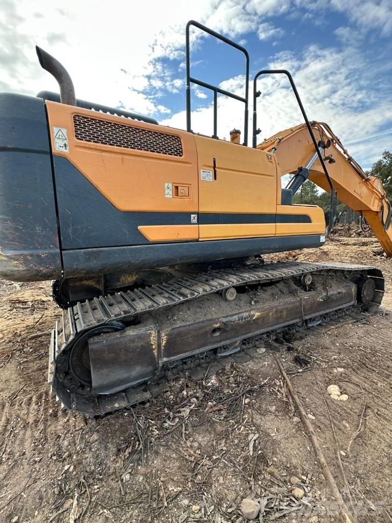 Hyundai HX 260 L Excavatoare pe șenile
