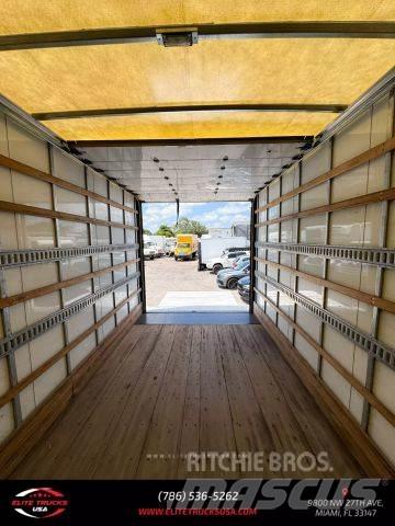Freightliner M2 Altele