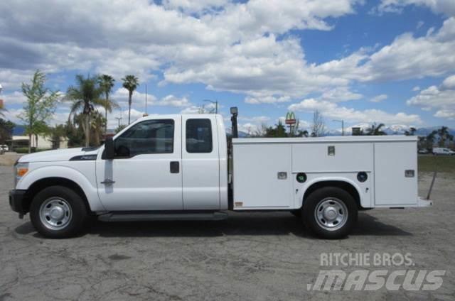Ford F350 Vehicule de recuperare