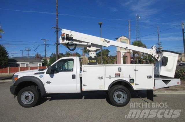 Ford F450 Vehicule de recuperare
