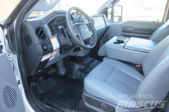 Ford F450 Vehicule de recuperare