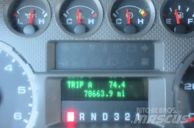 Ford F450 Vehicule de recuperare