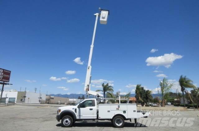 Ford F450 Vehicule de recuperare