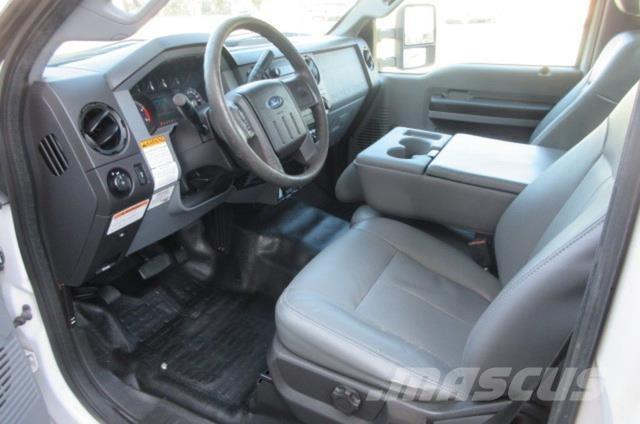 Ford F550 Vehicule de recuperare