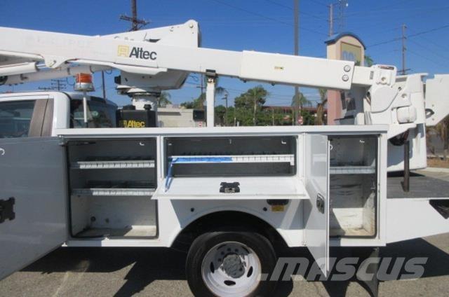 Ford F550 Vehicule de recuperare