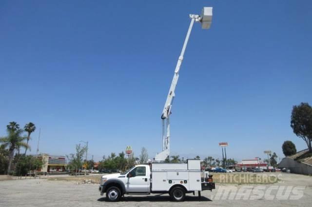 Ford F550 Vehicule de recuperare