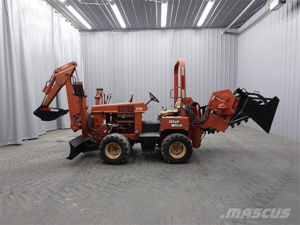 Ditch Witch 3700 Excavatoare de santuri
