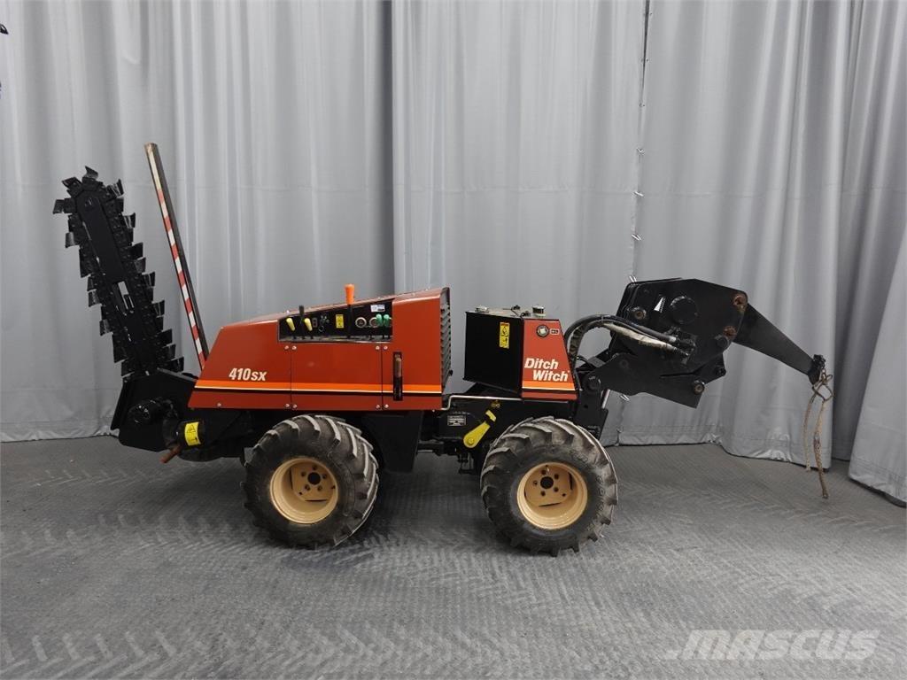 Ditch Witch 410SX Excavatoare de santuri