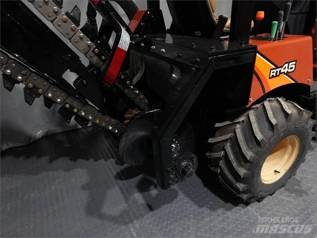 Ditch Witch rt45 Excavatoare de santuri