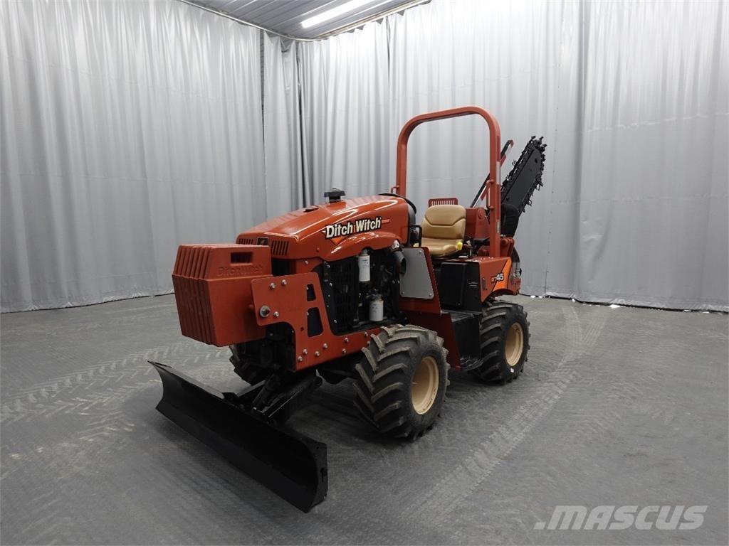 Ditch Witch rt45 Excavatoare de santuri