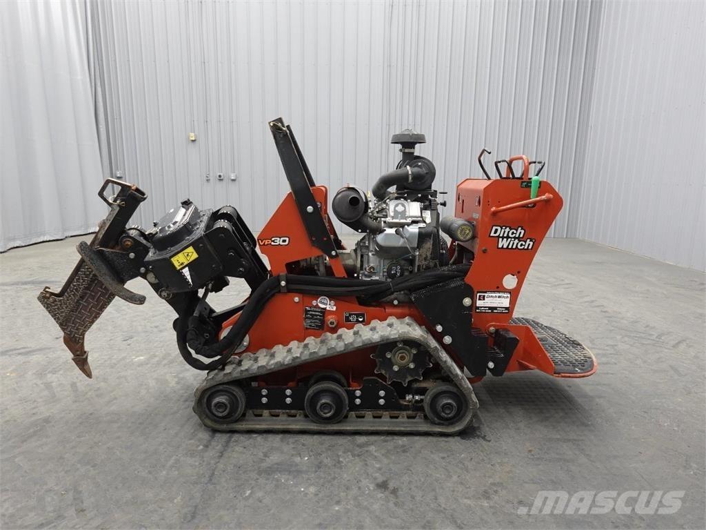 Ditch Witch VP30 Excavatoare de santuri