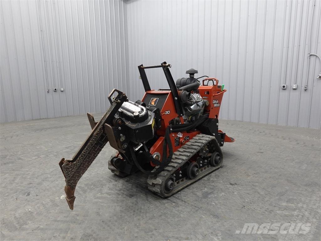Ditch Witch VP30 Excavatoare de santuri