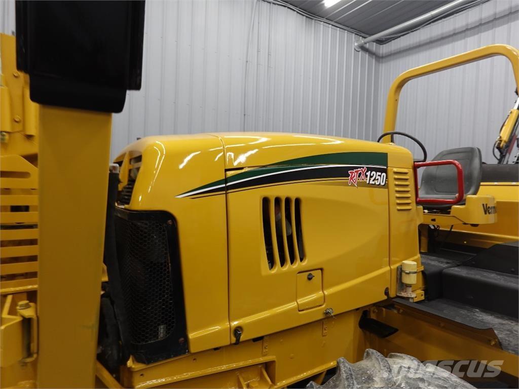 Vermeer RTX1250 Excavatoare de santuri