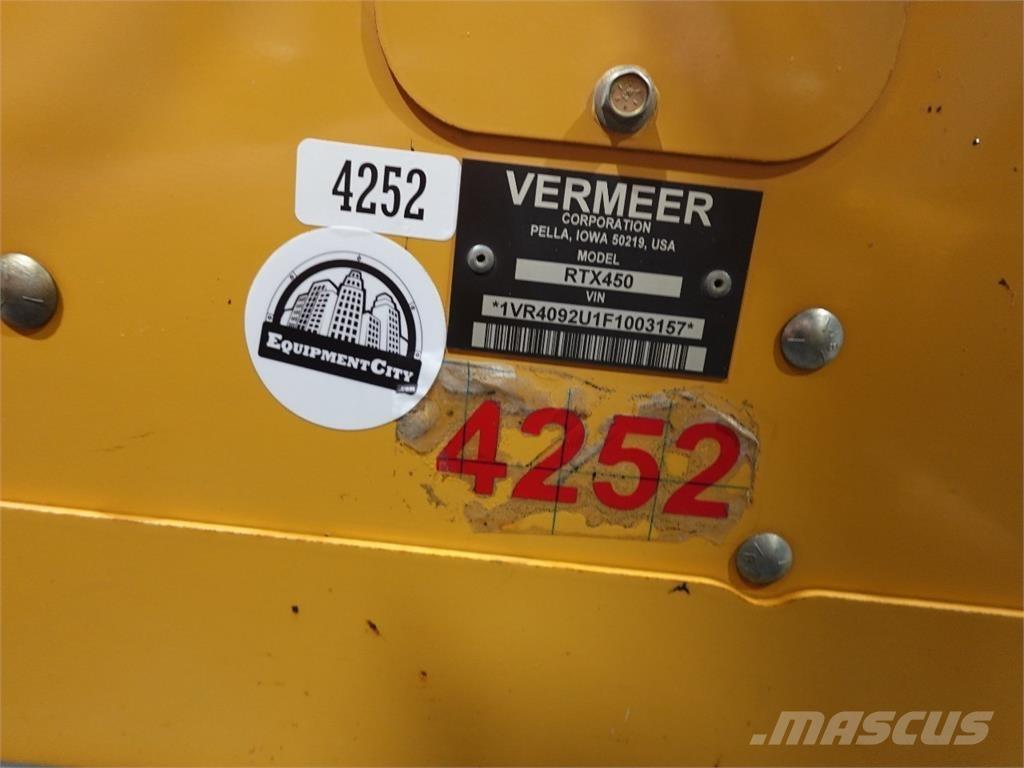 Vermeer RTX450 Excavatoare de santuri