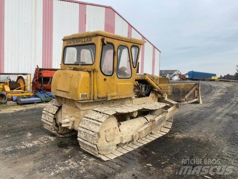 CAT D4D Buldozere pe senile
