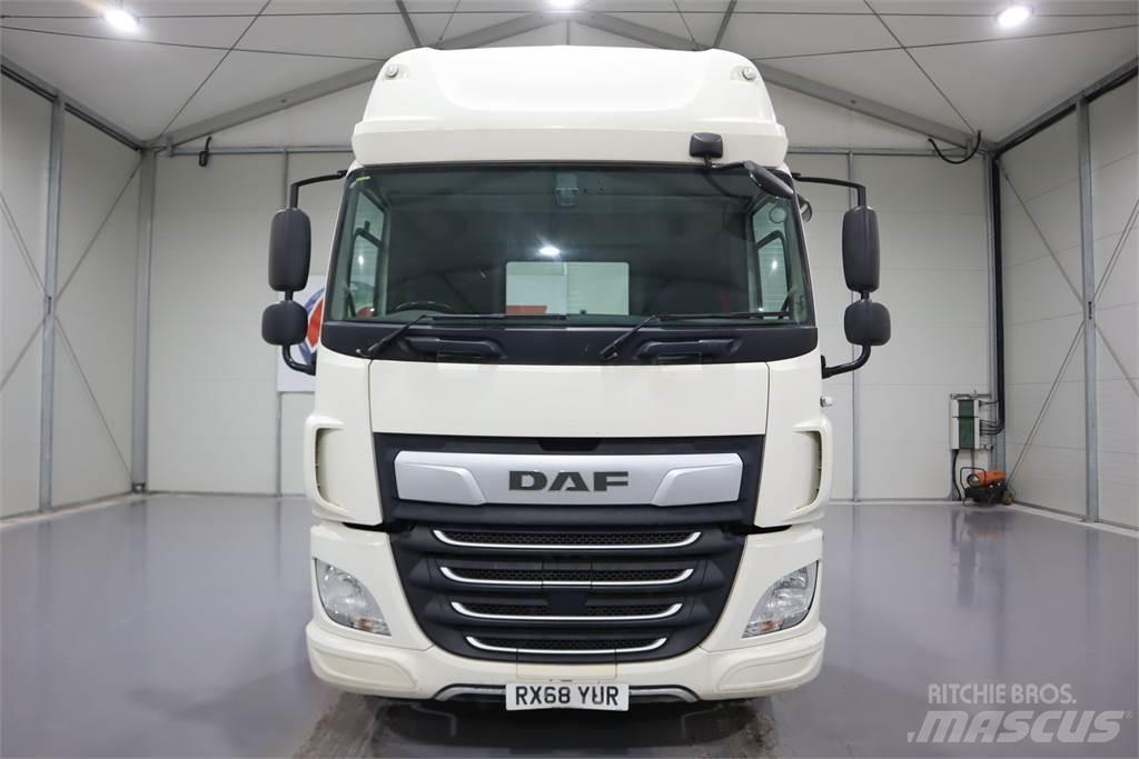 DAF CF450 Autotractoare