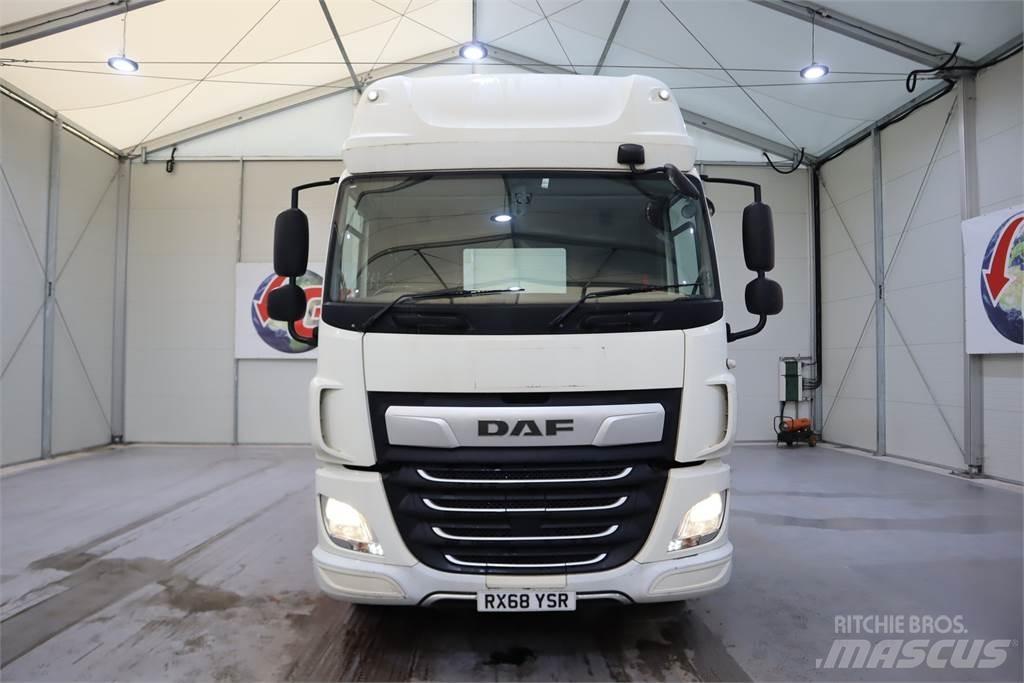 DAF CF450 Autotractoare