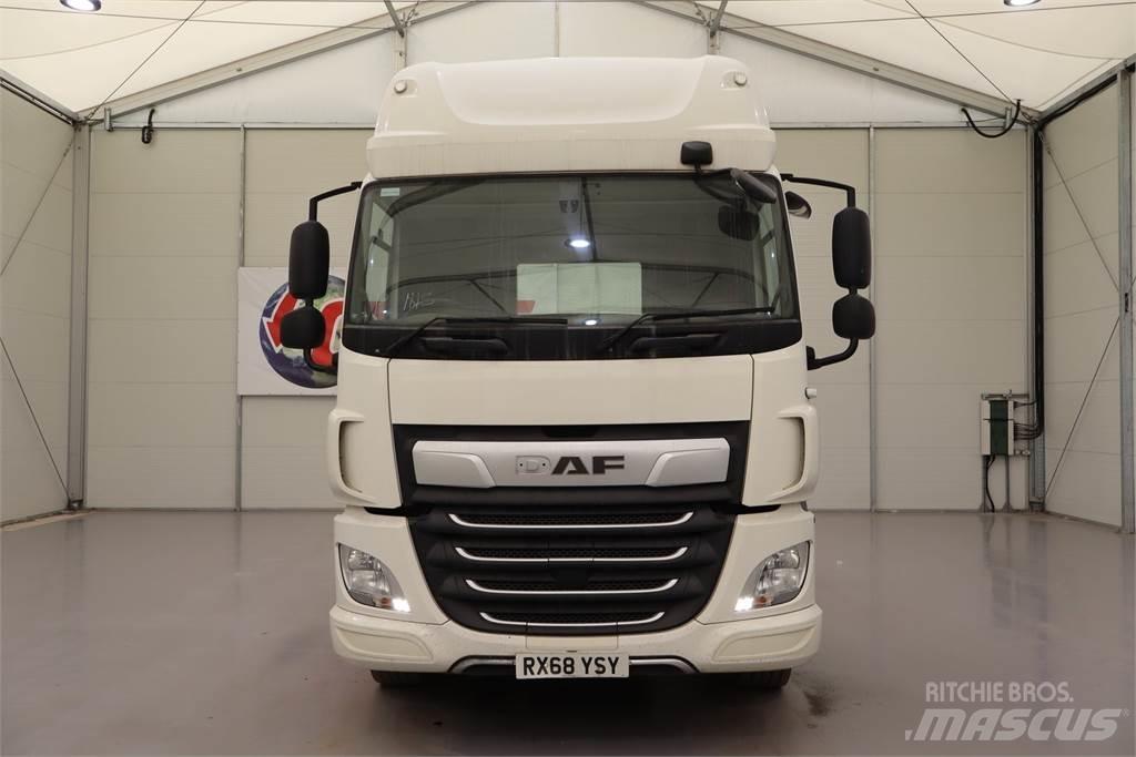 DAF CF450 Autotractoare