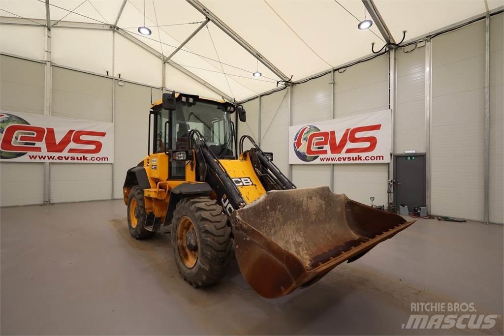 JCB 411 WHEEL LOADER Masini de plantat