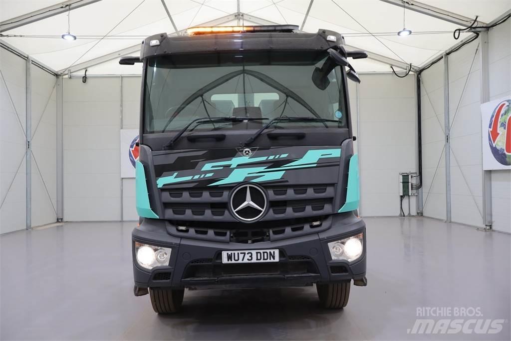 Mercedes-Benz AROCS 3240 Autobasculanta