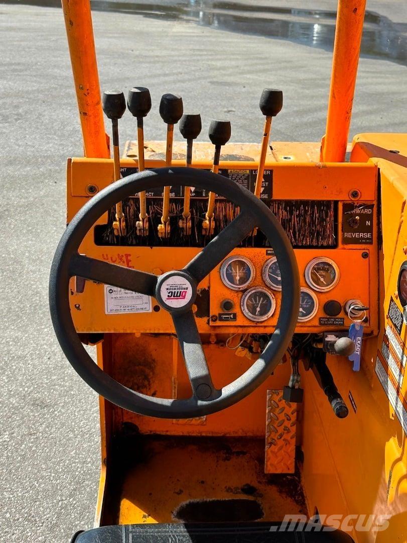 Broderson IC-35-2B Macara teren accidentat