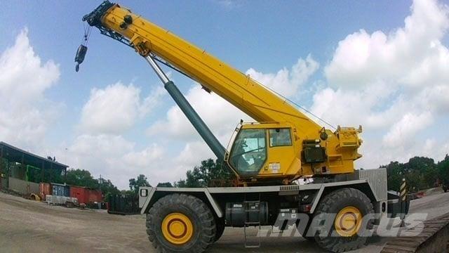 Grove RT 9130E-2 Macara teren accidentat