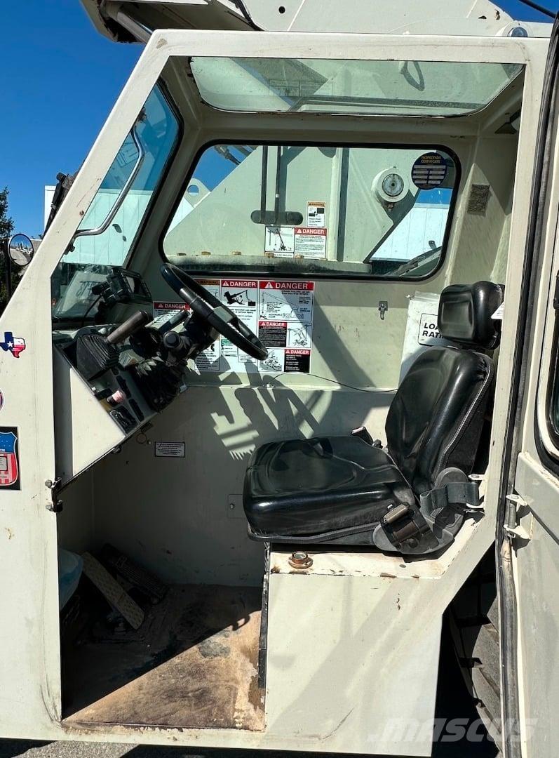 Grove YB5515-2 Macara teren accidentat