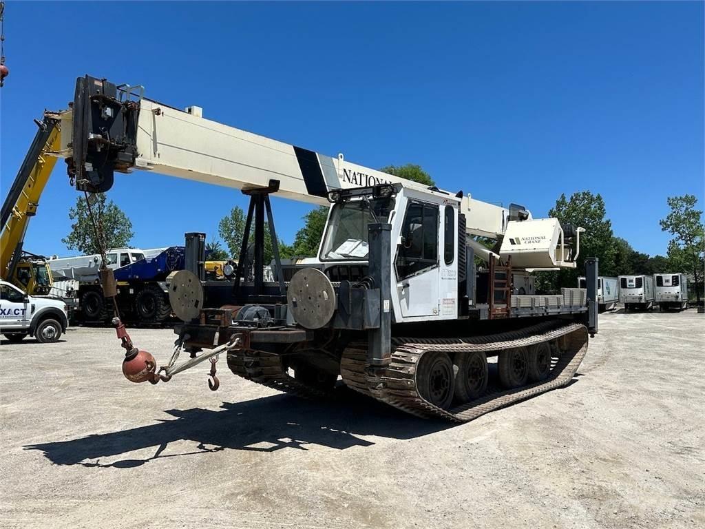 National 1100 Camioane cu macara