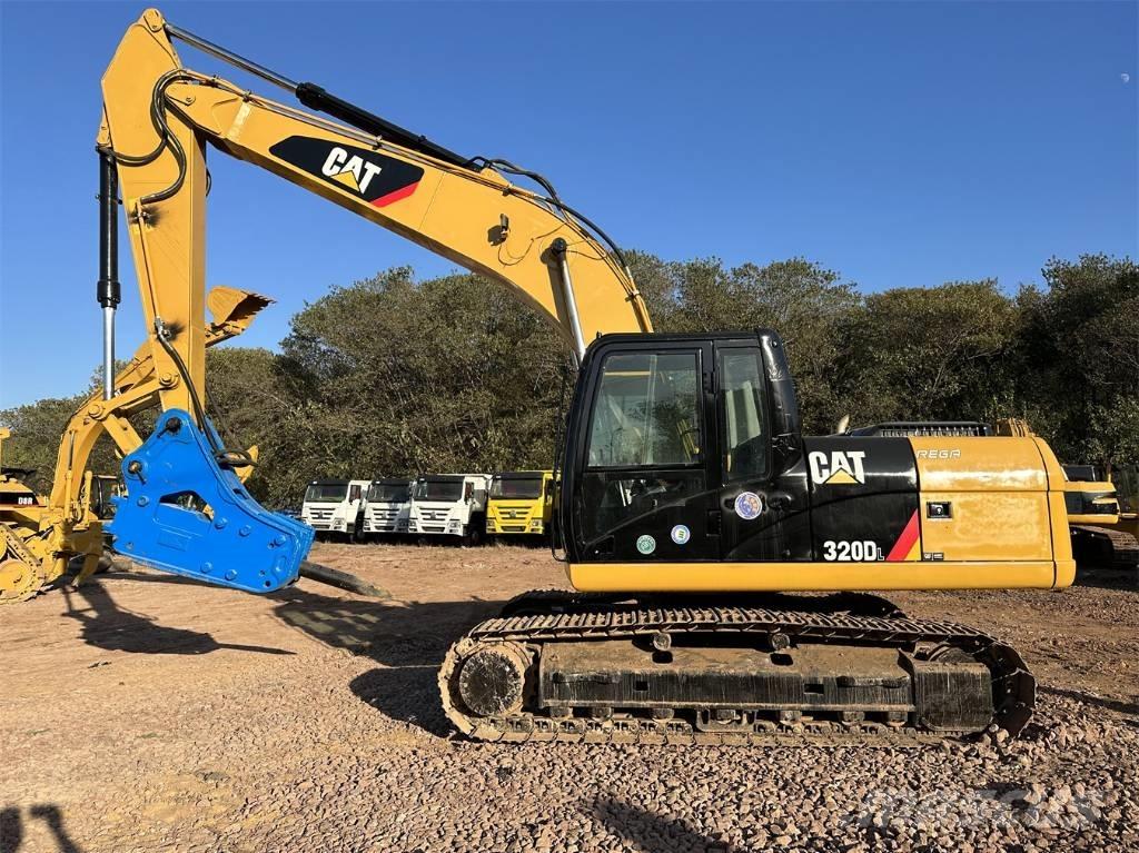 CAT 320 D L Excavatoare pe șenile
