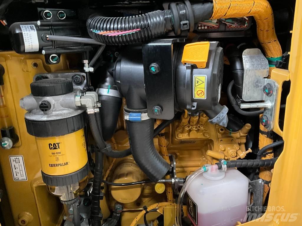 CAT 301.8 UNUSED Mini excavatoare < 7t
