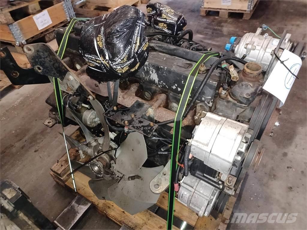 Komatsu 860.4 Motoare