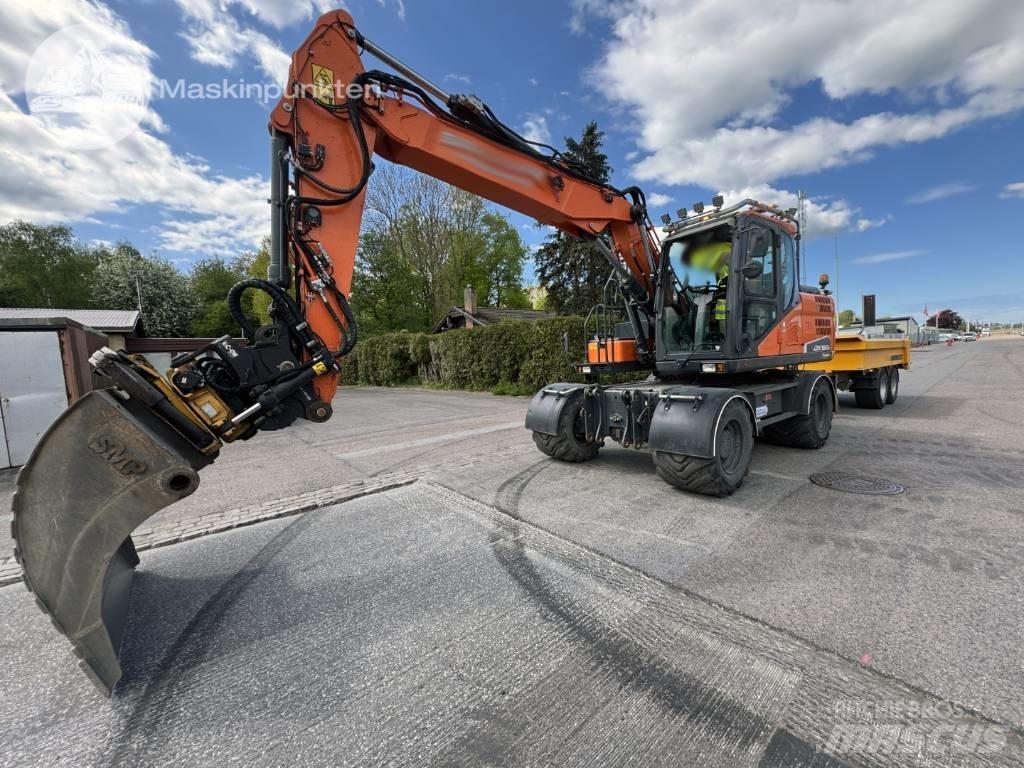 Doosan DX 160 W Excavatoare cu roti