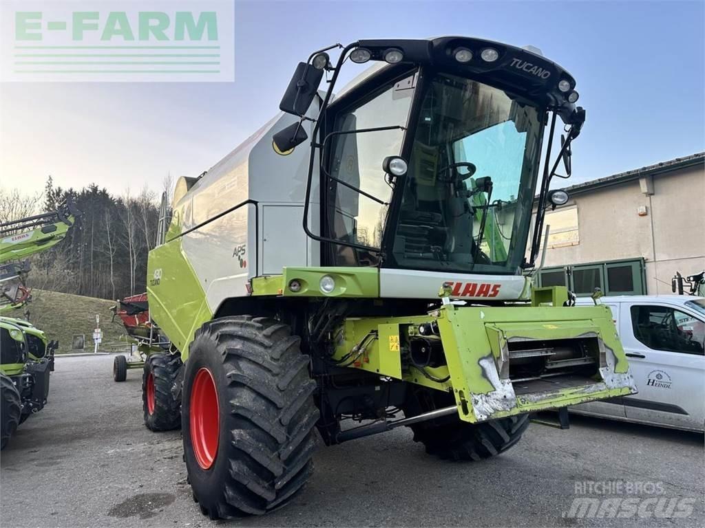 CLAAS tucano 430 Combine de secerat