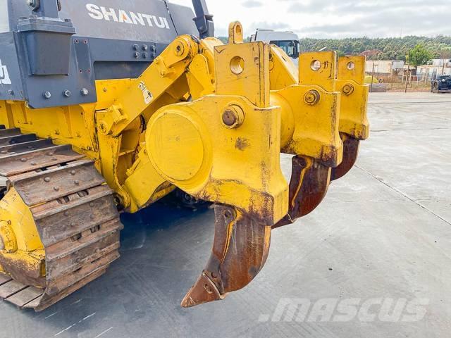 Shantui SD22W Buldozere pe senile
