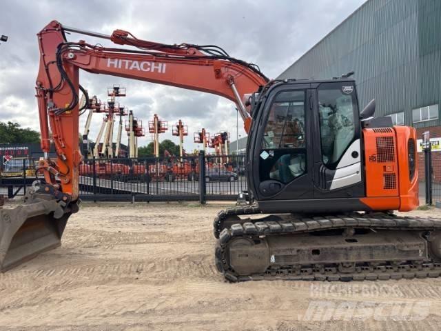 Hitachi ZX 135 US-6 Excavatoare pe șenile
