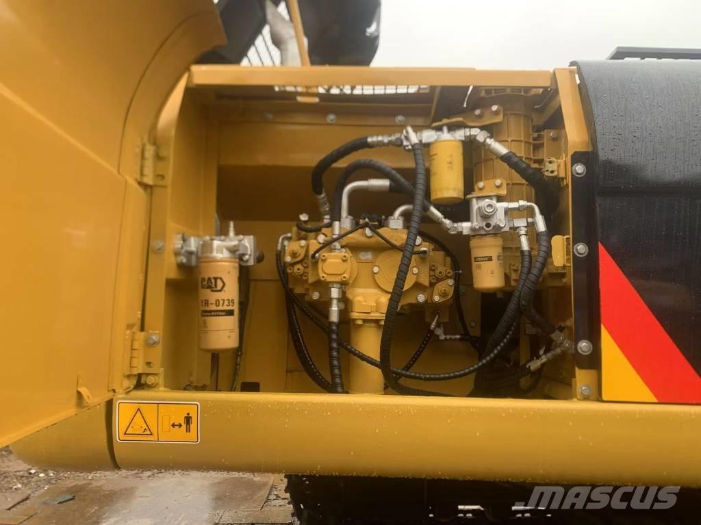 CAT 329 D Excavatoare pe șenile
