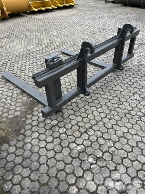 Volvo Forks Furci